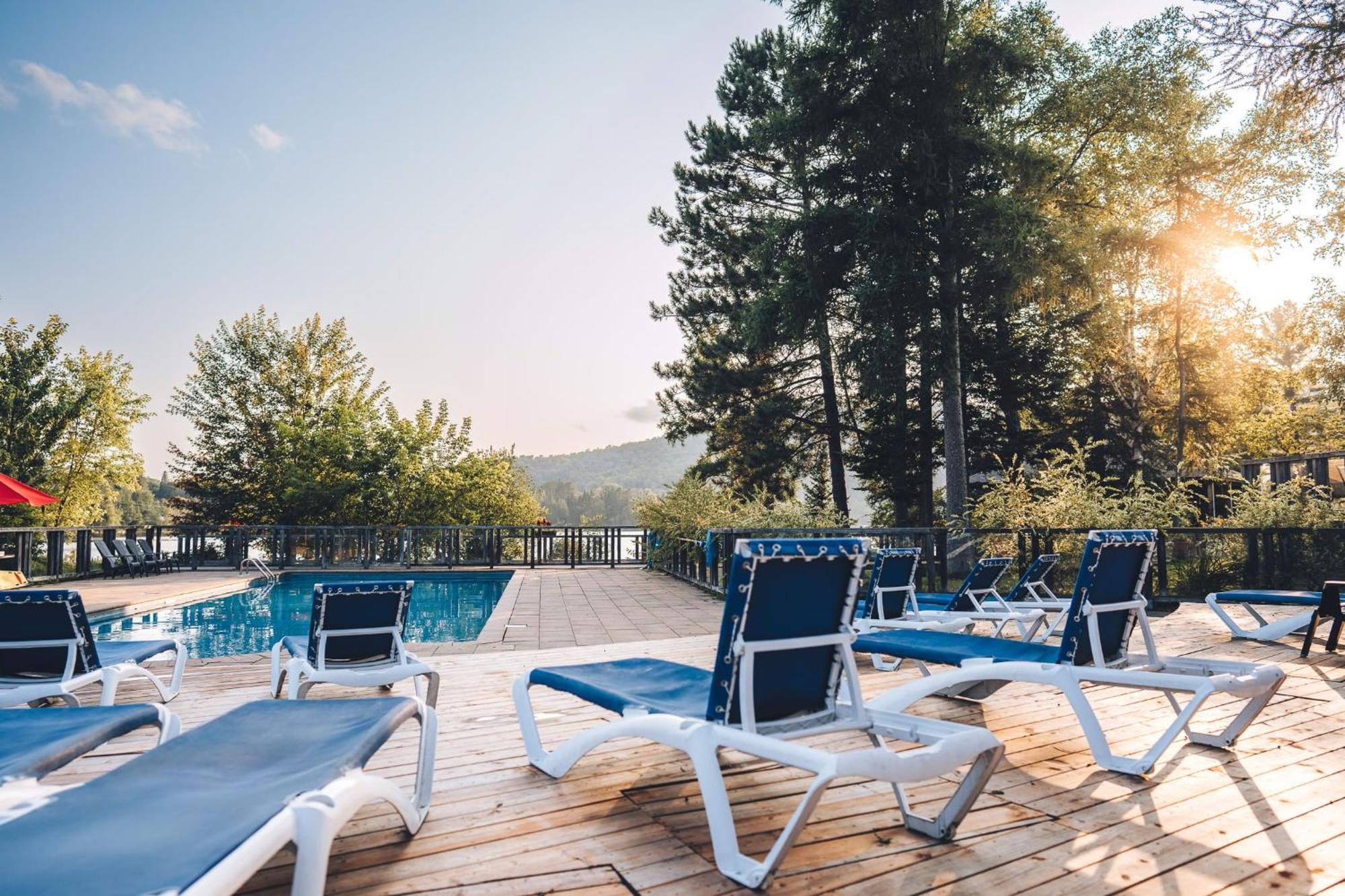 Lakefront Mountain View - Resort Loft Lac-Supérieur Extérieur photo